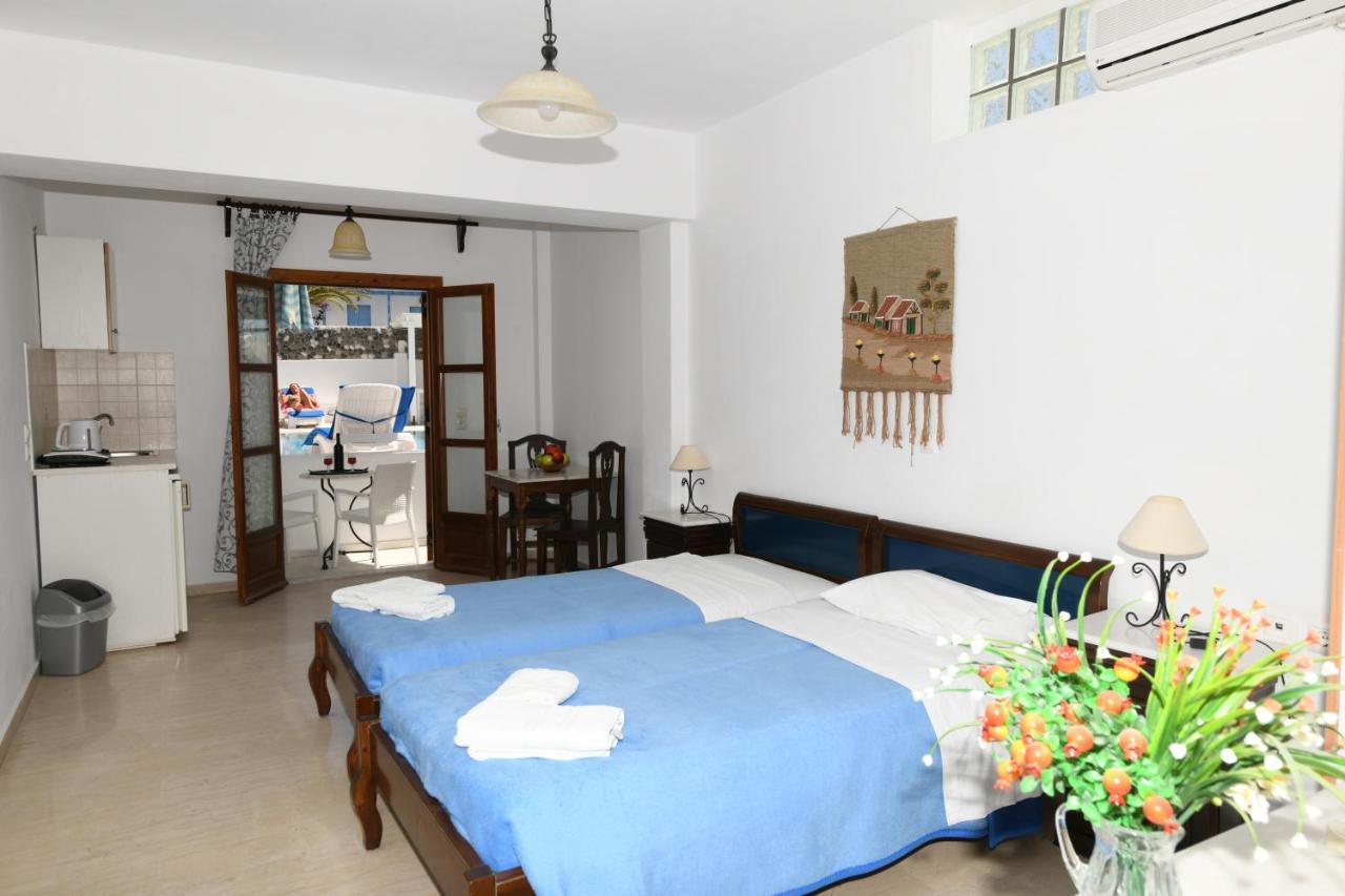 Sunflower Aparthotel Kamari  Bagian luar foto