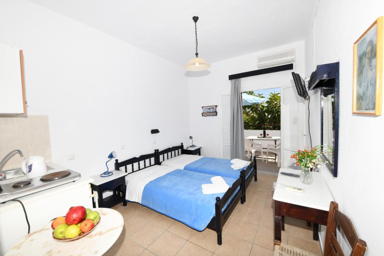 Sunflower Aparthotel Kamari  Bagian luar foto