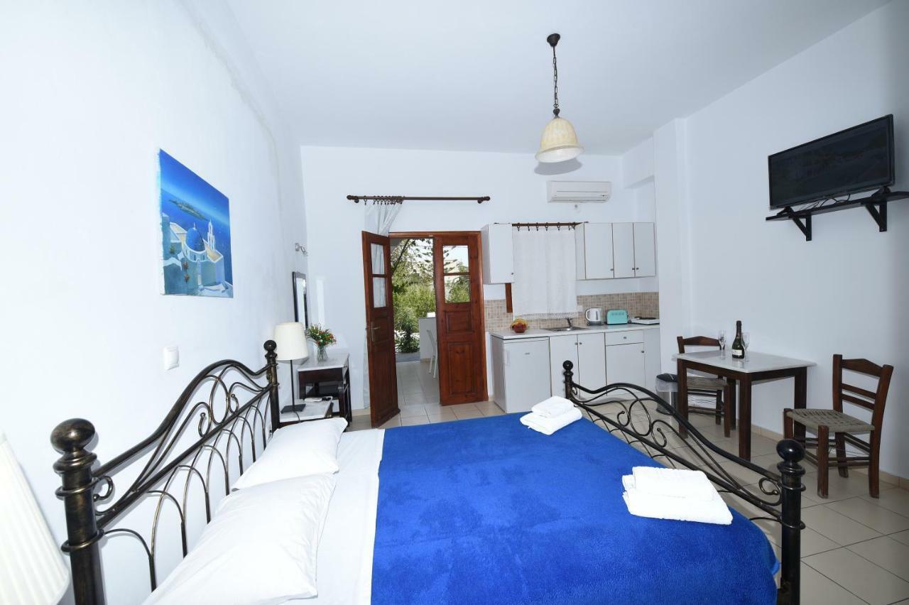 Sunflower Aparthotel Kamari  Bagian luar foto