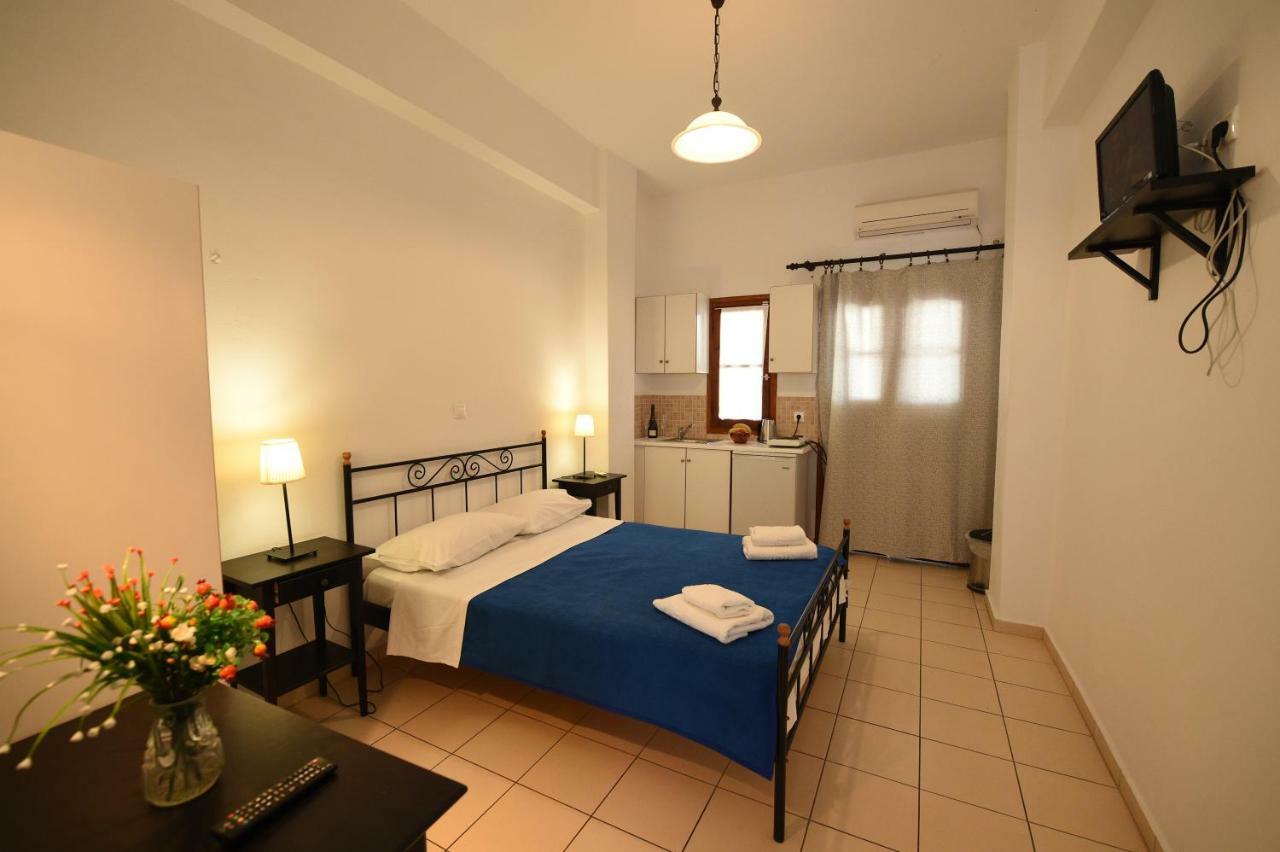 Sunflower Aparthotel Kamari  Bagian luar foto